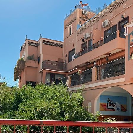 Kasbah La Famille Berbere Hotel Boumalne Exterior foto