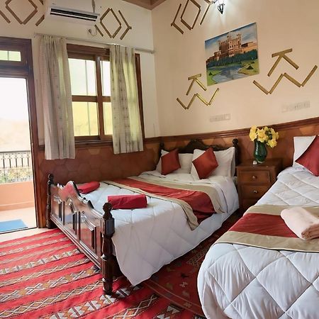 Kasbah La Famille Berbere Hotel Boumalne Exterior foto