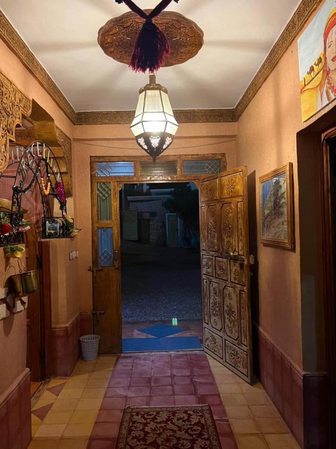Kasbah La Famille Berbere Hotel Boumalne Exterior foto
