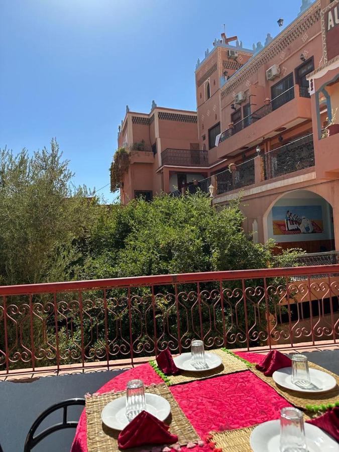Kasbah La Famille Berbere Hotel Boumalne Exterior foto